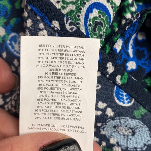 MICHAEL KORS PAISLEY PRINT V NECK BLOUSE SZ SMALL - Picture 10 of 10